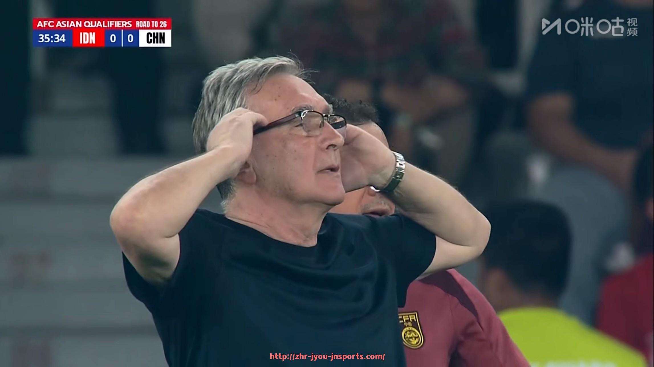 jiuyou九游娱乐-世俱杯战术演练视频精选，实战训练与技术指导